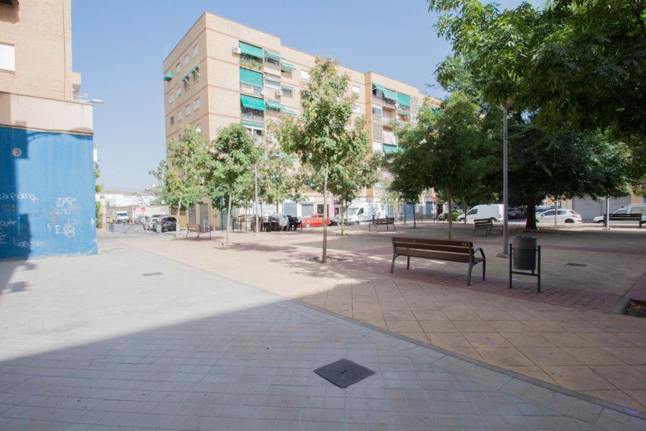 Piso Estadio De Los Carmenes Granada Exterior foto